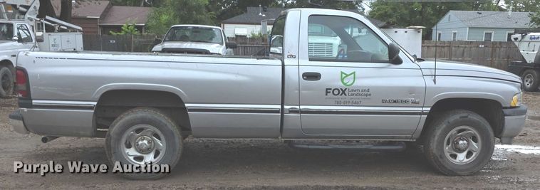 image for item EF3693 1994 Dodge Ram 1500 pickup truck