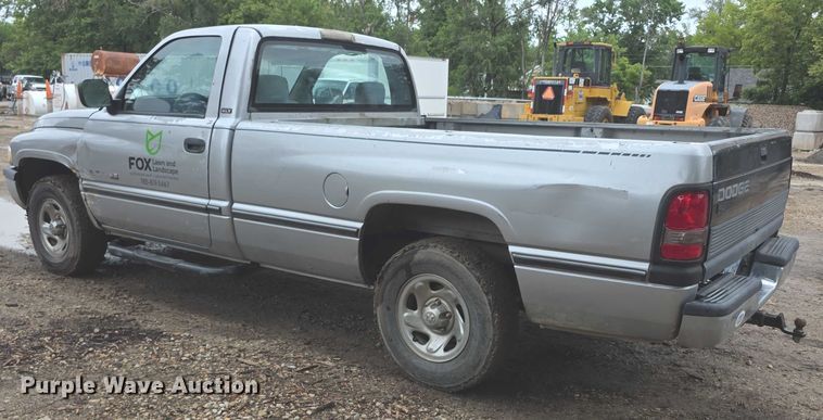 image for item EF3693 1994 Dodge Ram 1500 pickup truck