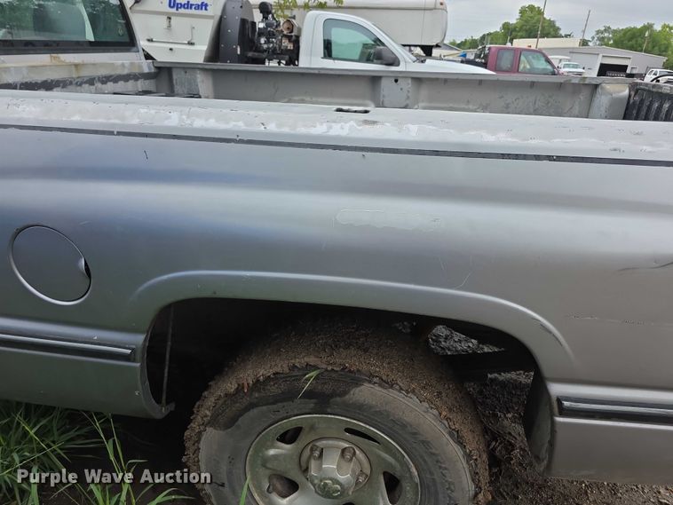 image for item EF3693 1994 Dodge Ram 1500 pickup truck