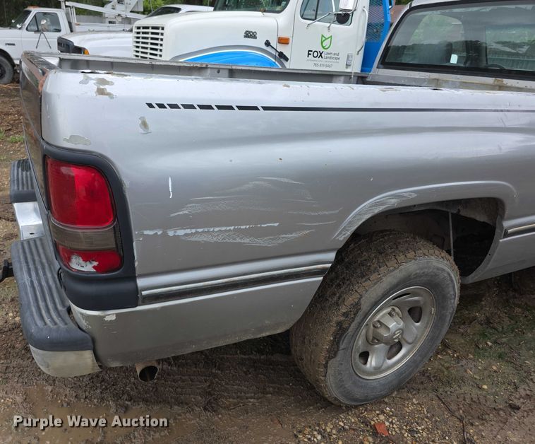 image for item EF3693 1994 Dodge Ram 1500 pickup truck