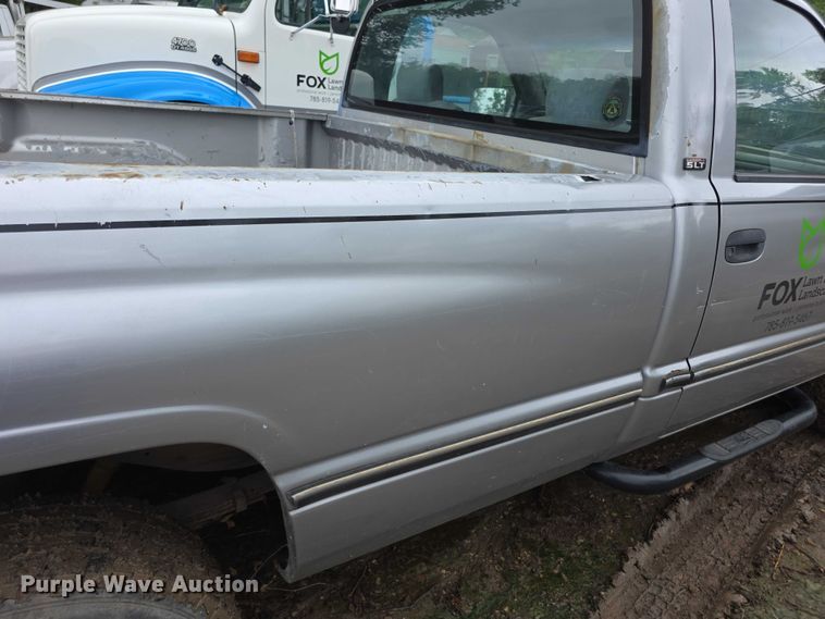 image for item EF3693 1994 Dodge Ram 1500 pickup truck