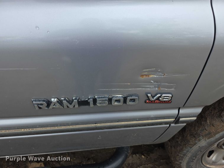 image for item EF3693 1994 Dodge Ram 1500 pickup truck