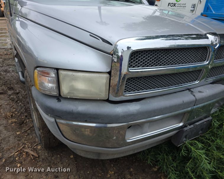 image for item EF3693 1994 Dodge Ram 1500 pickup truck