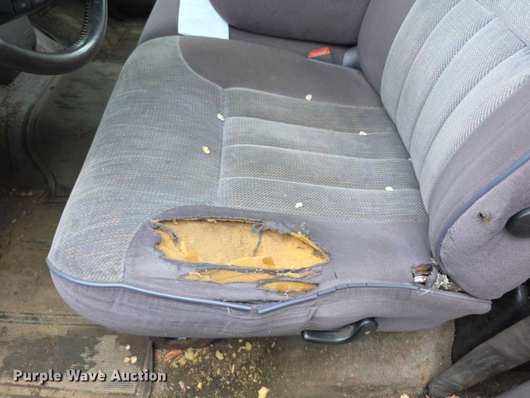 image for item EF3693 1994 Dodge Ram 1500 pickup truck