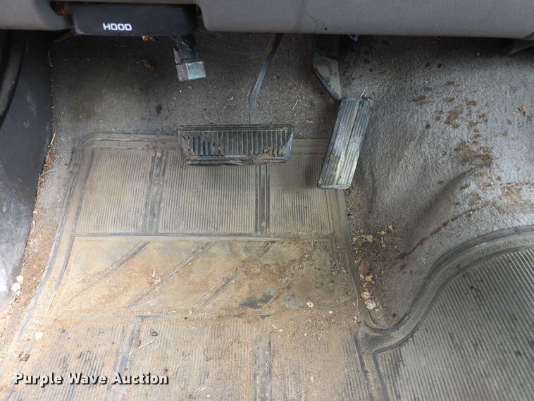 image for item EF3693 1994 Dodge Ram 1500 pickup truck