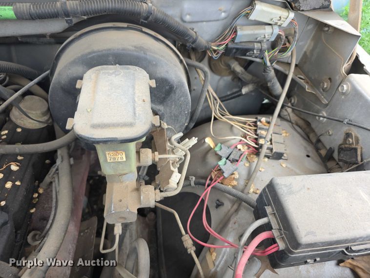 image for item EF3693 1994 Dodge Ram 1500 pickup truck