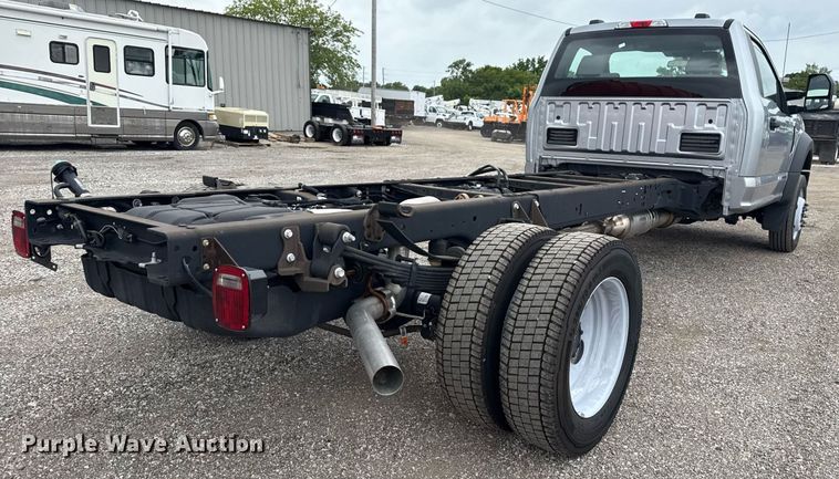 CAMIóN CHASIS 2022 FORD F550