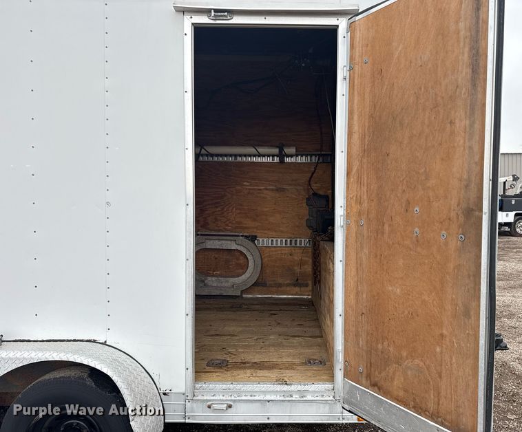 image for item EG2567 2002 Wells Cargo enclosed cargo trailer