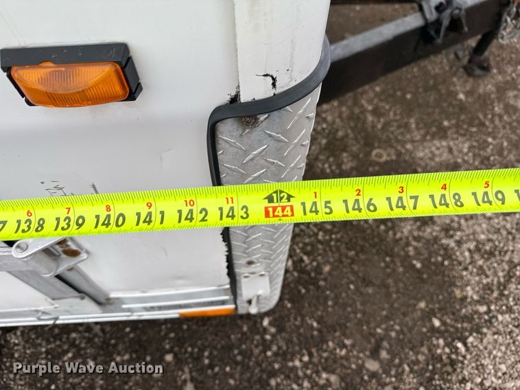 image for item EG2567 2002 Wells Cargo enclosed cargo trailer