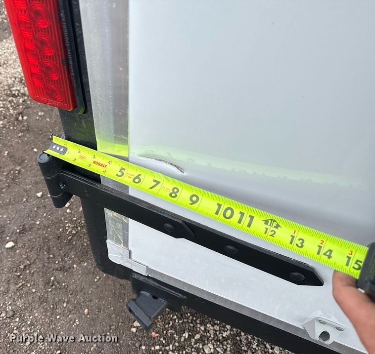 image for item EG2567 2002 Wells Cargo enclosed cargo trailer