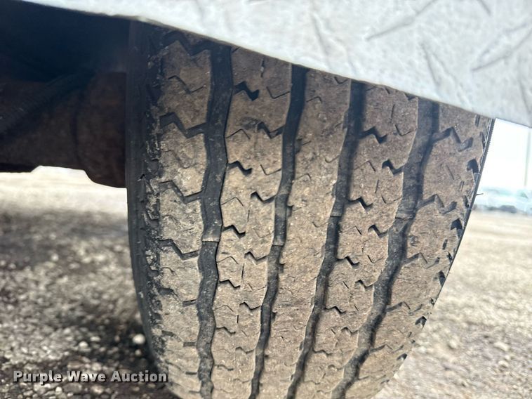 image for item EG2567 2002 Wells Cargo enclosed cargo trailer