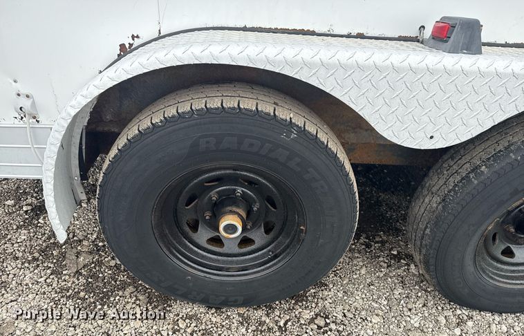 image for item EG2567 2002 Wells Cargo enclosed cargo trailer