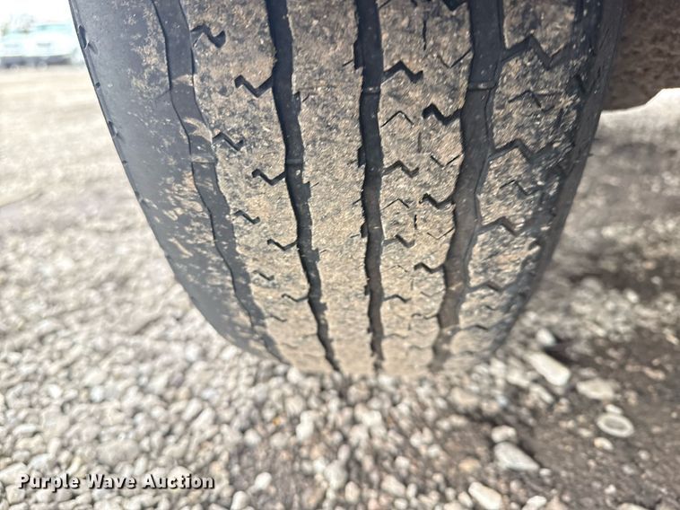 image for item EG2567 2002 Wells Cargo enclosed cargo trailer