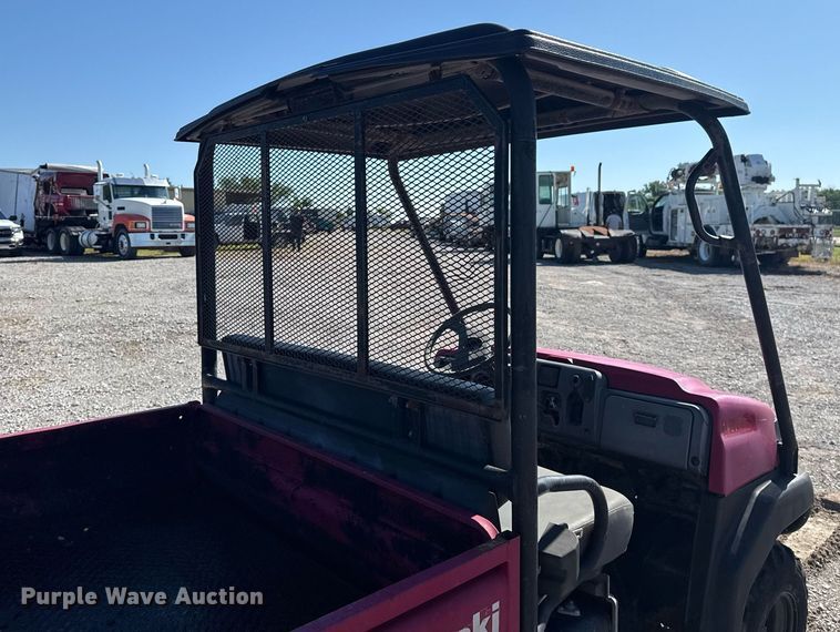 image for item EG5867 2005 Kawasaki Mule 4000 utility vehicle