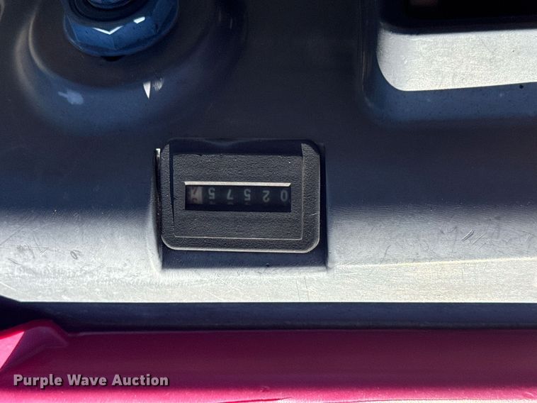 image for item EG5867 2005 Kawasaki Mule 4000 utility vehicle