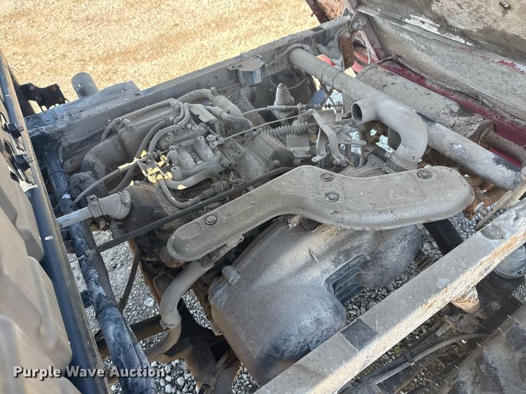 image for item EG5867 2005 Kawasaki Mule 4000 utility vehicle