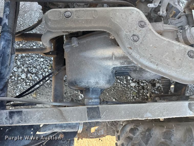 image for item EG5867 2005 Kawasaki Mule 4000 utility vehicle