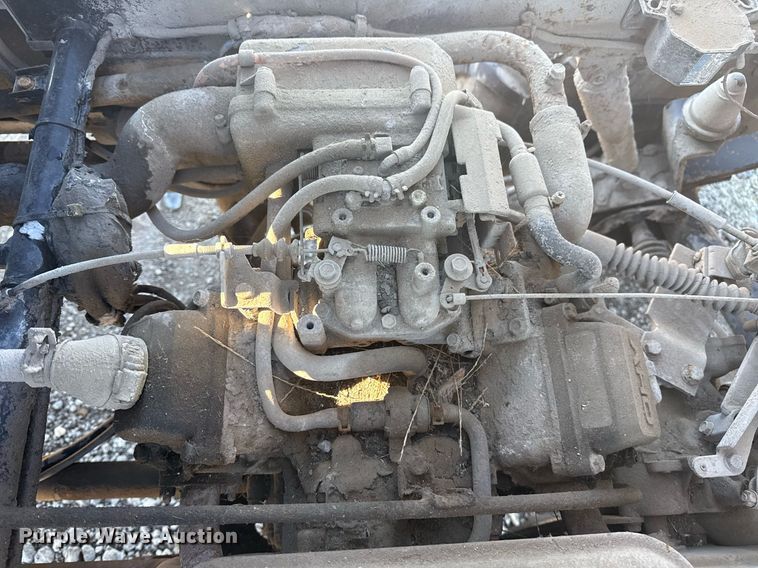 image for item EG5867 2005 Kawasaki Mule 4000 utility vehicle