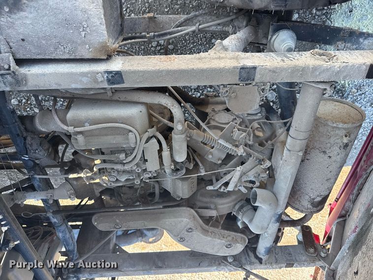 image for item EG5867 2005 Kawasaki Mule 4000 utility vehicle