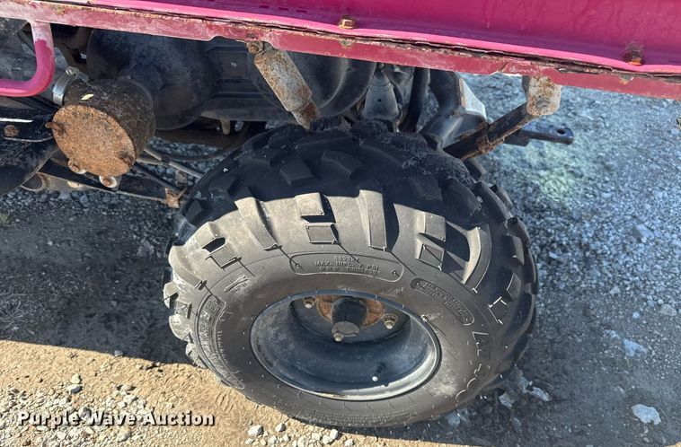 image for item EG5867 2005 Kawasaki Mule 4000 utility vehicle