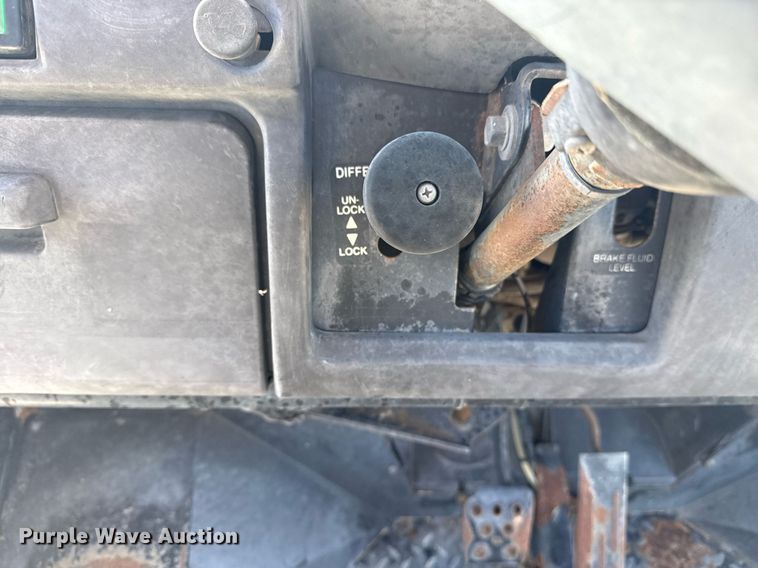 image for item EG5868 2009 Kawasaki Mule utility vehicle