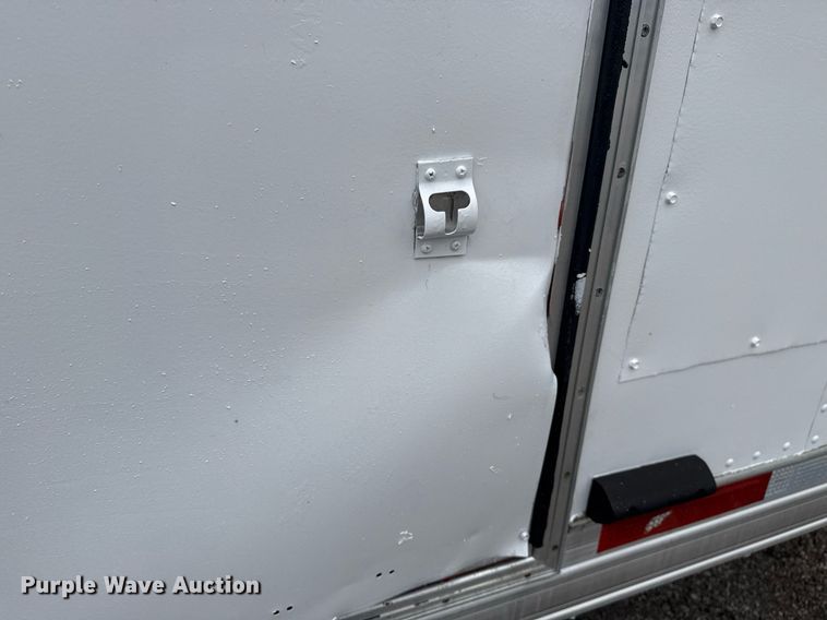 image for item EG5924 2006 Featherlite 4941 enclosed cargo trailer