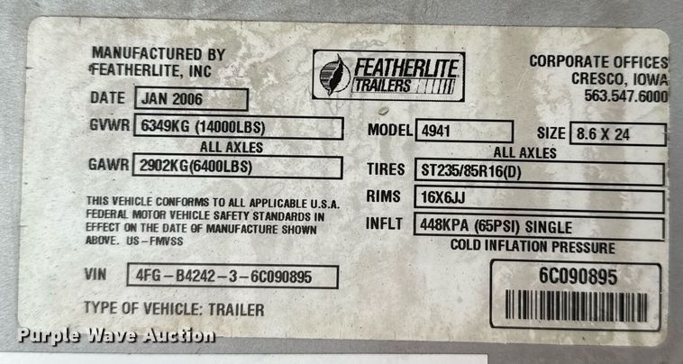 image for item EG5924 2006 Featherlite 4941 enclosed cargo trailer