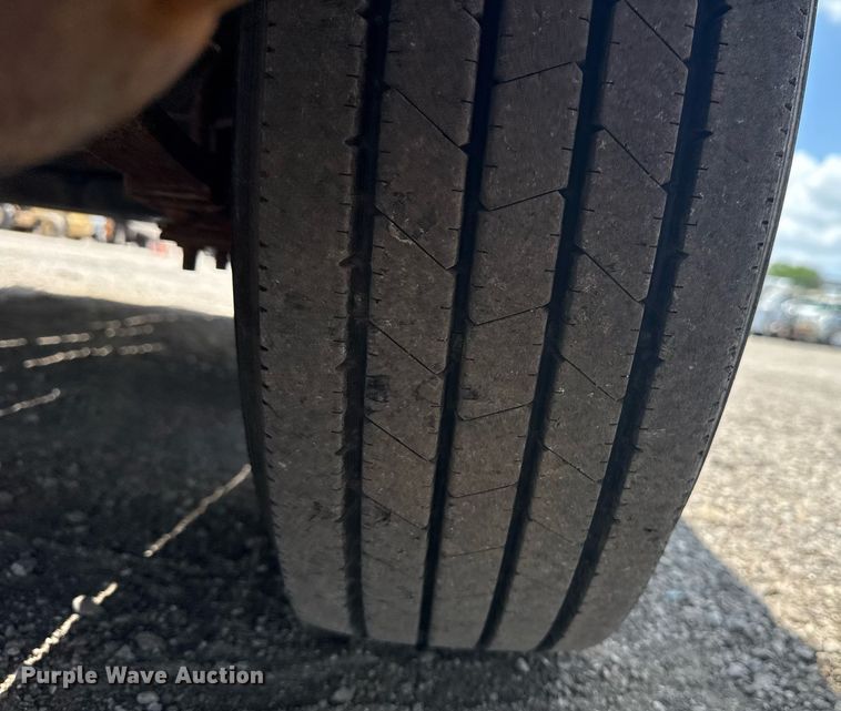 image for item EG6000 2014 Lamar equipment trailer