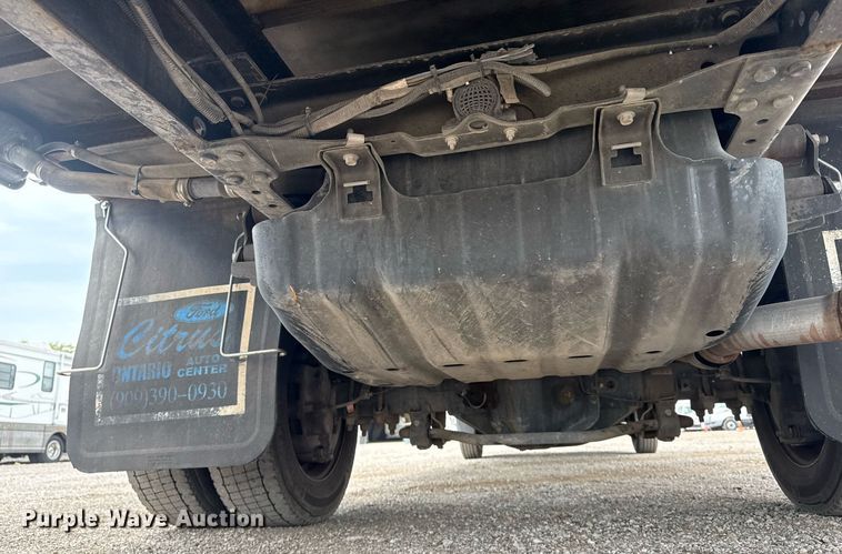 image for item EG6029 2019 Ford F550 Super Duty flatbed pickup truck