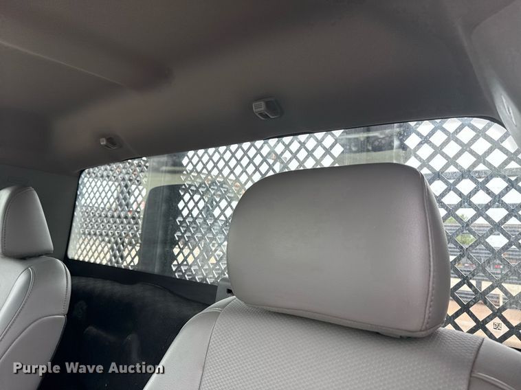 image for item EG6029 2019 Ford F550 Super Duty flatbed pickup truck