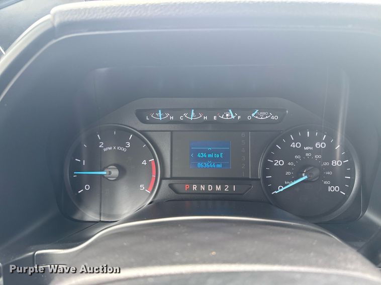 image for item EG6029 2019 Ford F550 Super Duty flatbed pickup truck