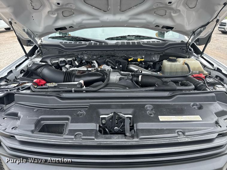 image for item EG6029 2019 Ford F550 Super Duty flatbed pickup truck