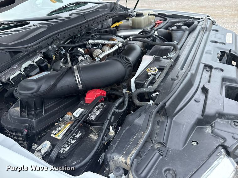 image for item EG6029 2019 Ford F550 Super Duty flatbed pickup truck