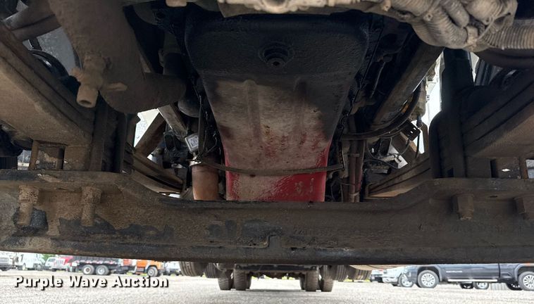 image for item EG6042 2012 Peterbilt 388 flatbed truck