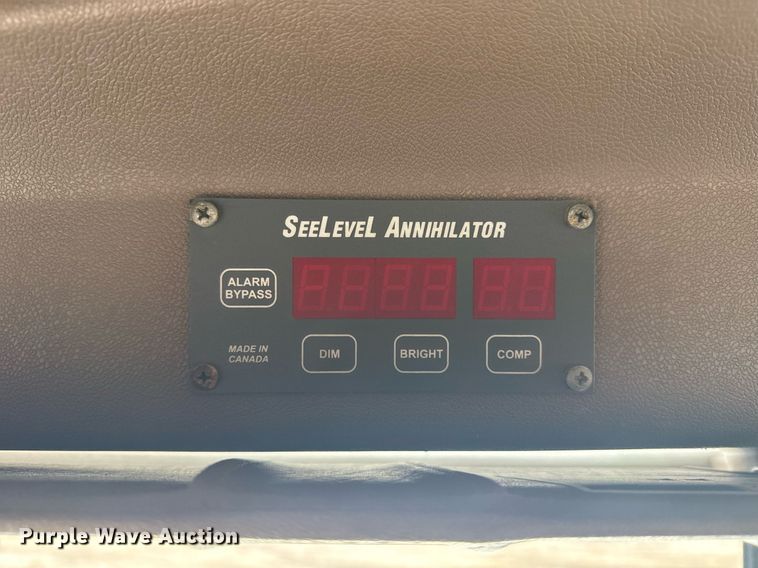 image for item EG6042 2012 Peterbilt 388 flatbed truck