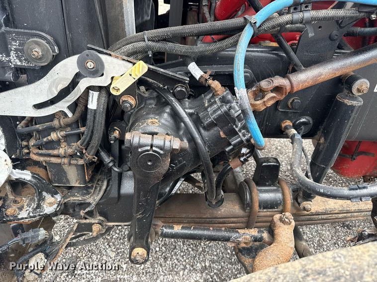 image for item EG6042 2012 Peterbilt 388 flatbed truck