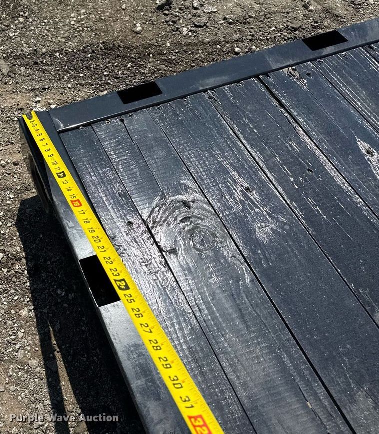 image for item EG6071 Knapheide PVMX-898C flatbed