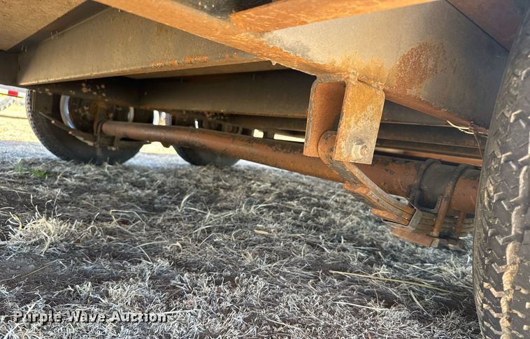 image for item EG6201 2016 Haulmark PPT85X24WT3 enclosed cargo trailer