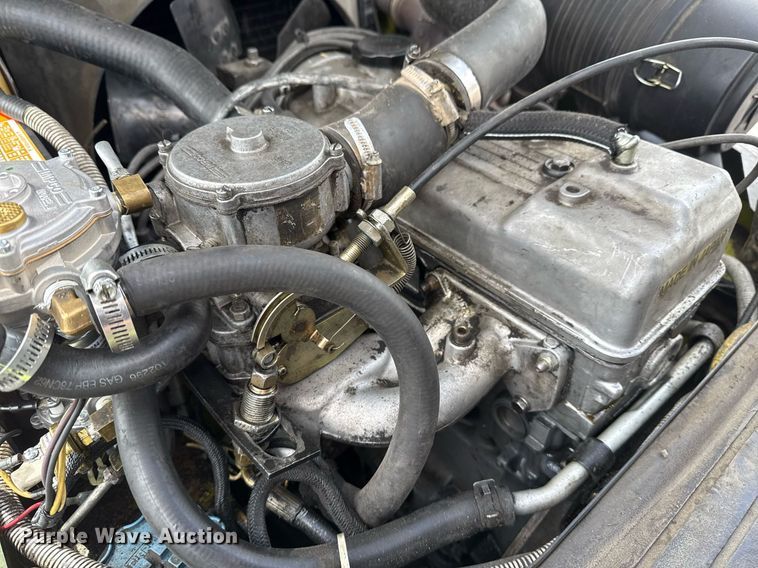 image for item EG8150 1997 Clark CGC25 forklift