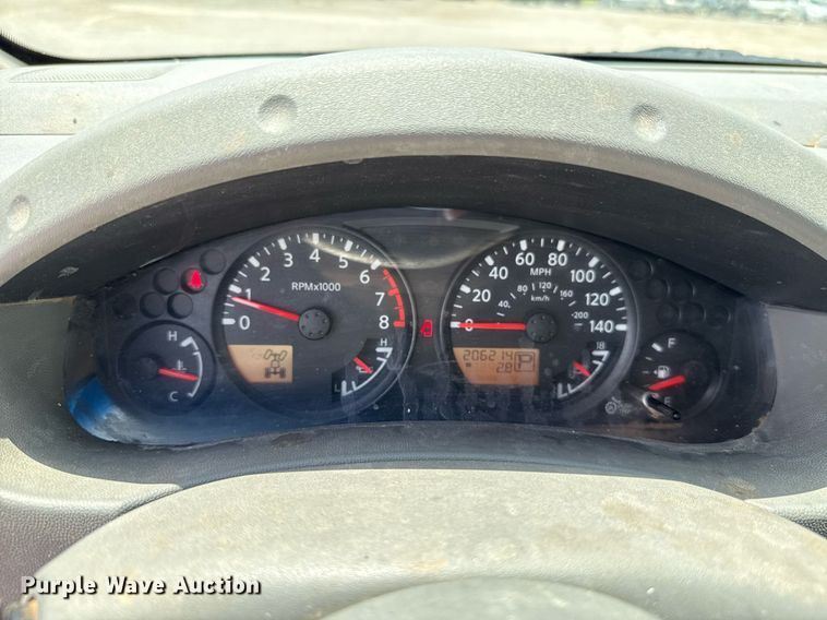 image for item EJ4675 2017 Nissan Frontier Crew Cab pickup truck