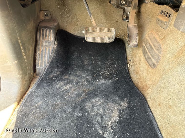 image for item EJ4675 2017 Nissan Frontier Crew Cab pickup truck