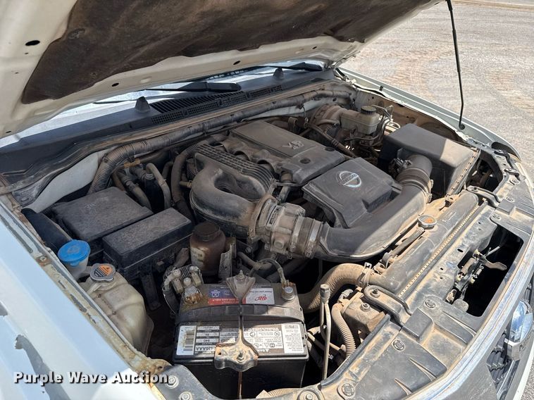 image for item EJ4675 2017 Nissan Frontier Crew Cab pickup truck