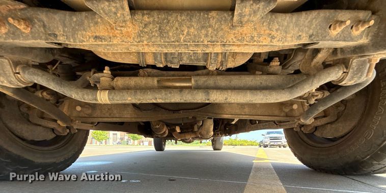 image for item EJ4757 2017 Ford F250 Super Duty XL SuperCab flatbed pickup truck