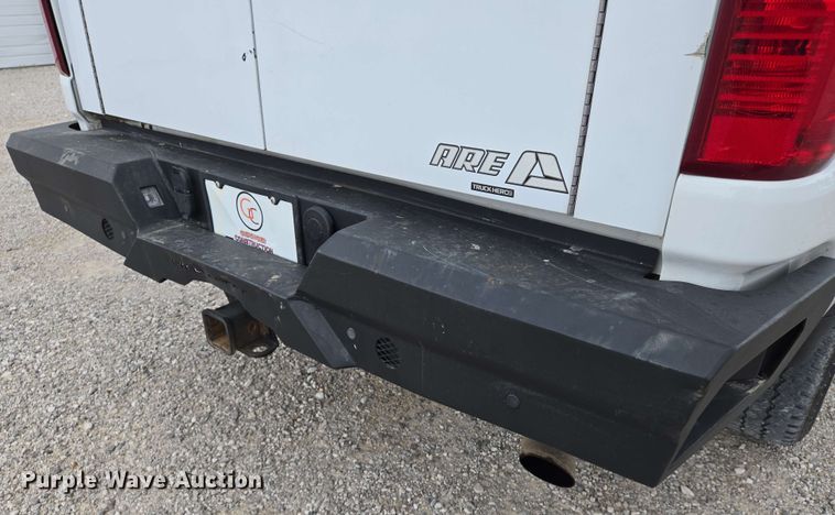 image for item EJ7546 2020 Chevrolet Silverado 2500HD Crew Cab pickup truck