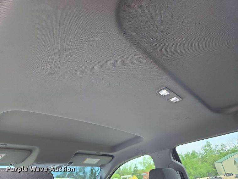 image for item EJ7546 2020 Chevrolet Silverado 2500HD Crew Cab pickup truck