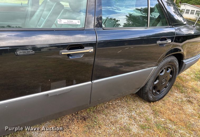 image for item EJ7624 1995 Mercedes-Benz E320 