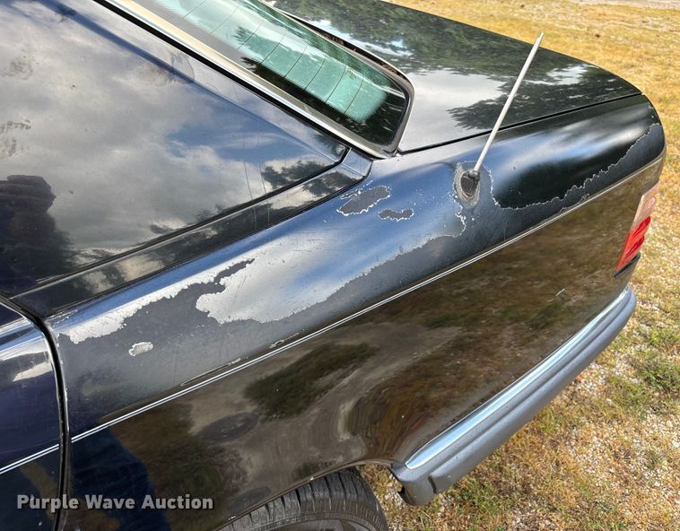 image for item EJ7624 1995 Mercedes-Benz E320 