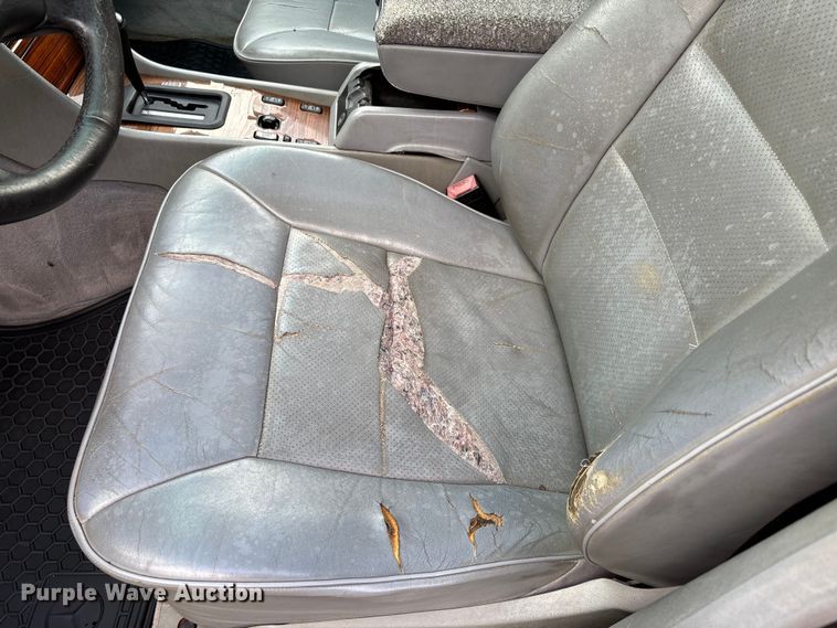 image for item EJ7624 1995 Mercedes-Benz E320 