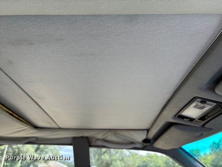 image for item EJ7624 1995 Mercedes-Benz E320 