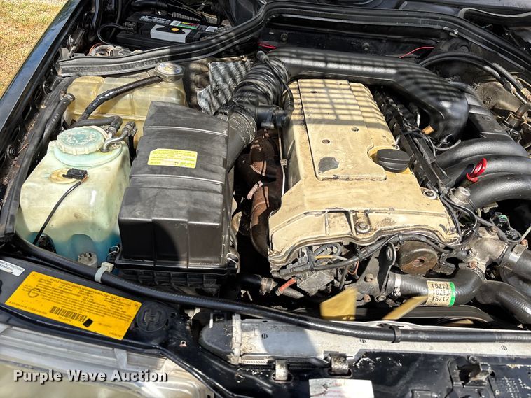 image for item EJ7624 1995 Mercedes-Benz E320 